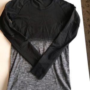Lululemon. Swiftly tech long sleeve. Black & grey. Size 8.